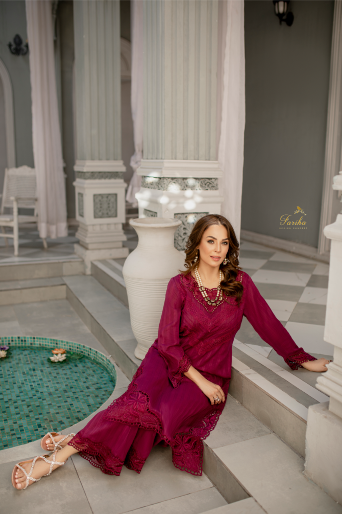 Doriya Plum Kurti