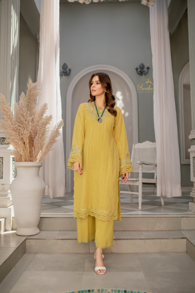 Doriya Parrot Kurti